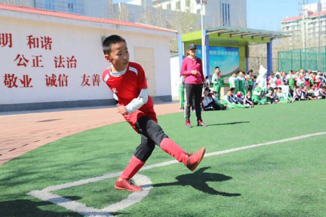 一张号码布，撬动大消费