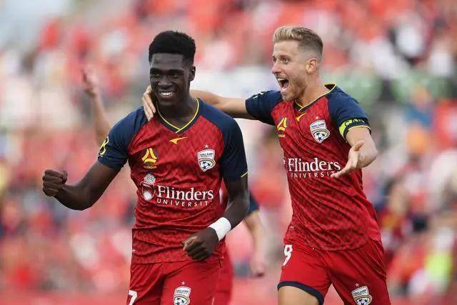 英联杯曼城黑旋风驰骋 数据:纽卡鏖战难取胜